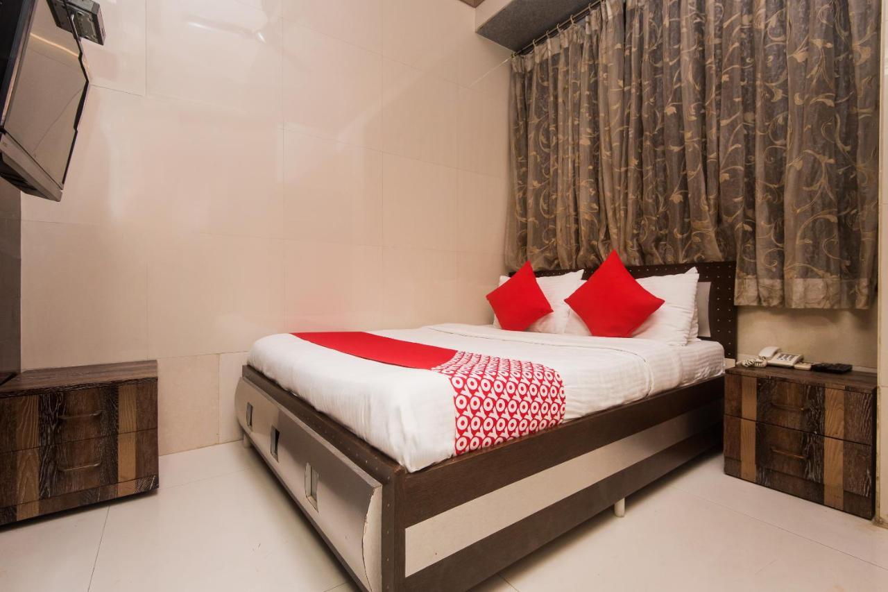 Hotel Oliver, Colaba Mumbai Exterior foto